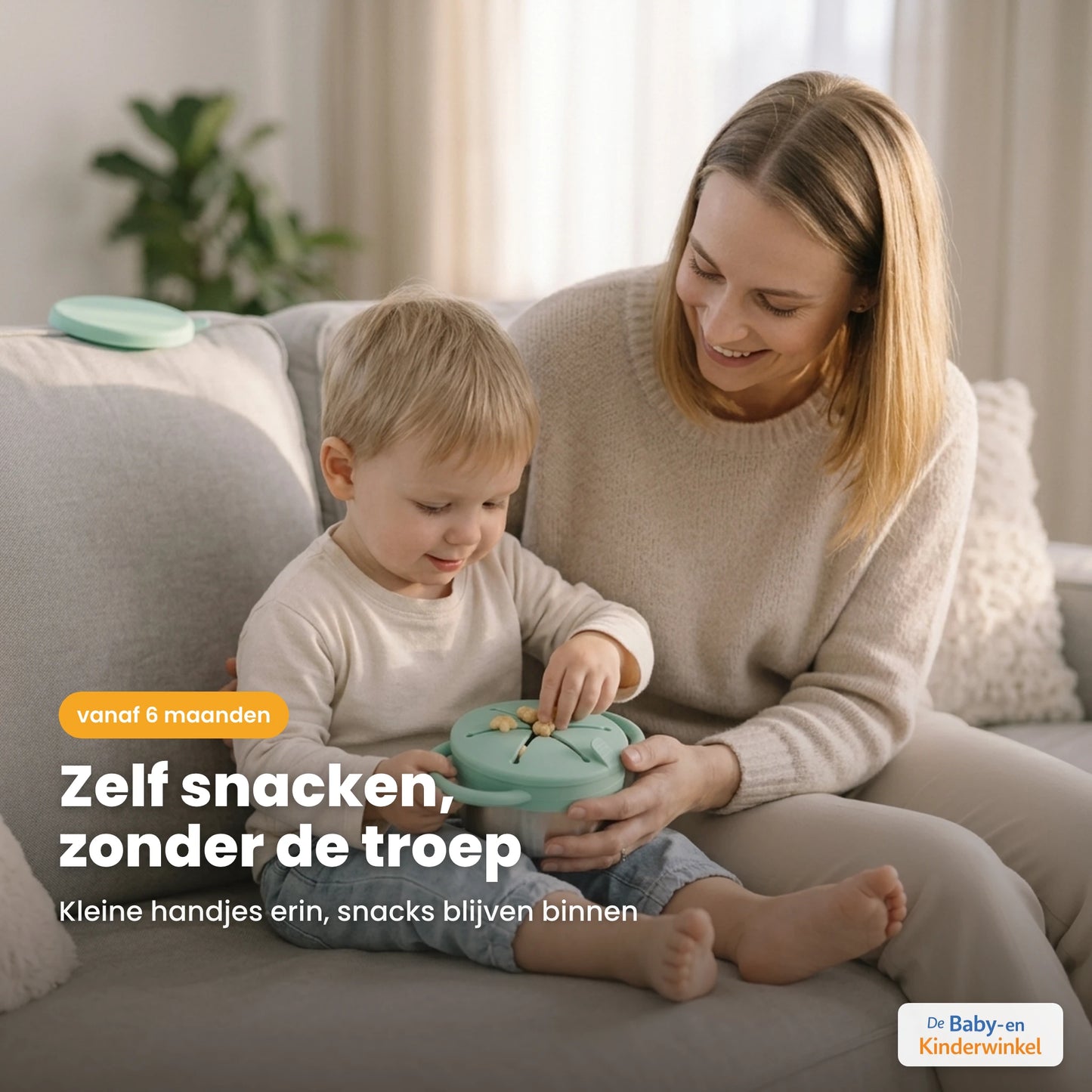 Toddla Snackcup sfeerbeeld in gebruik